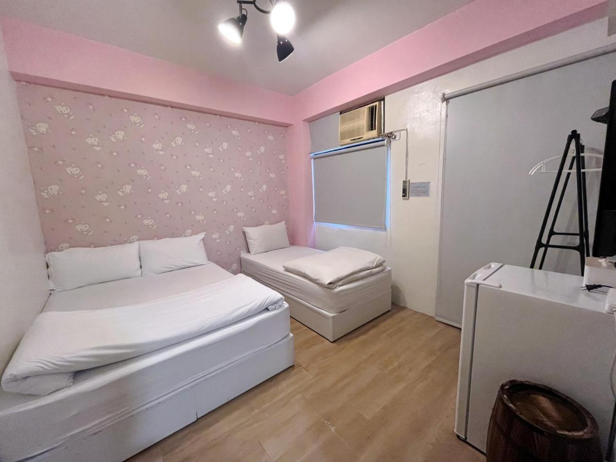 Fengchia Fun House Daire Taichung Dış mekan fotoğraf