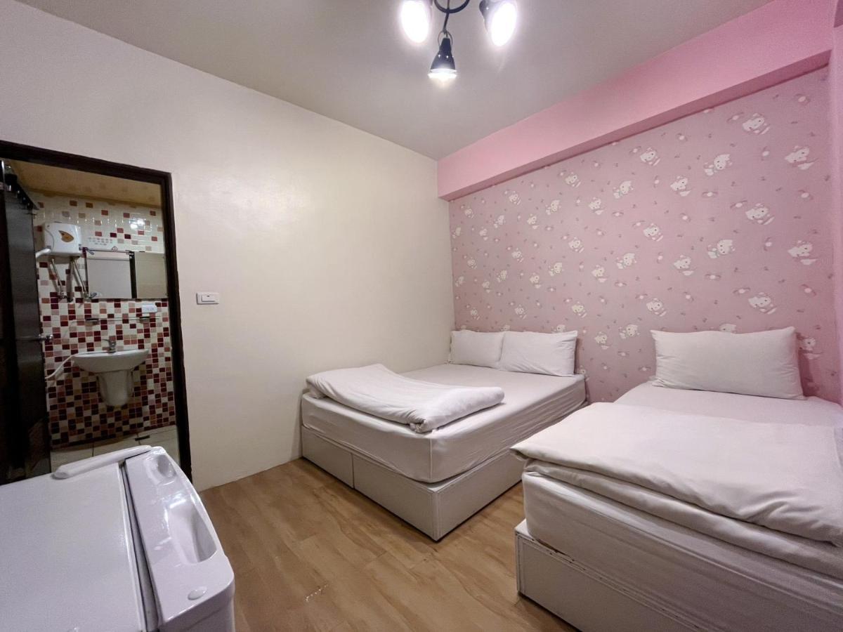 Fengchia Fun House Daire Taichung Dış mekan fotoğraf